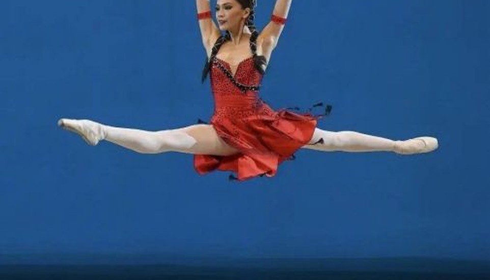 Kyrgyz Soloists Secure Second Prize and Diploma at 19th Open Russian Ballet Competition Arabesque