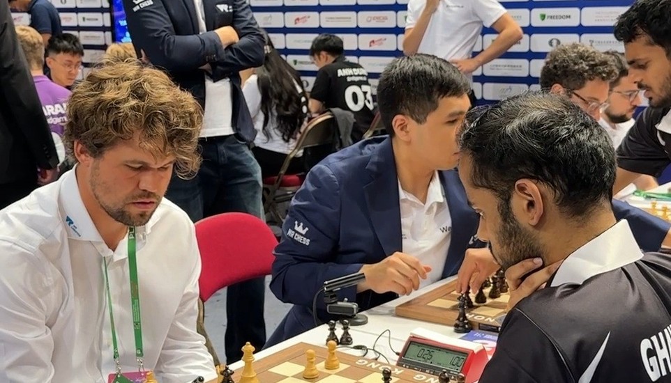 Arjun Erigaisi Defeats Magnus Carlsen in World Rapid Team Championship Round 6